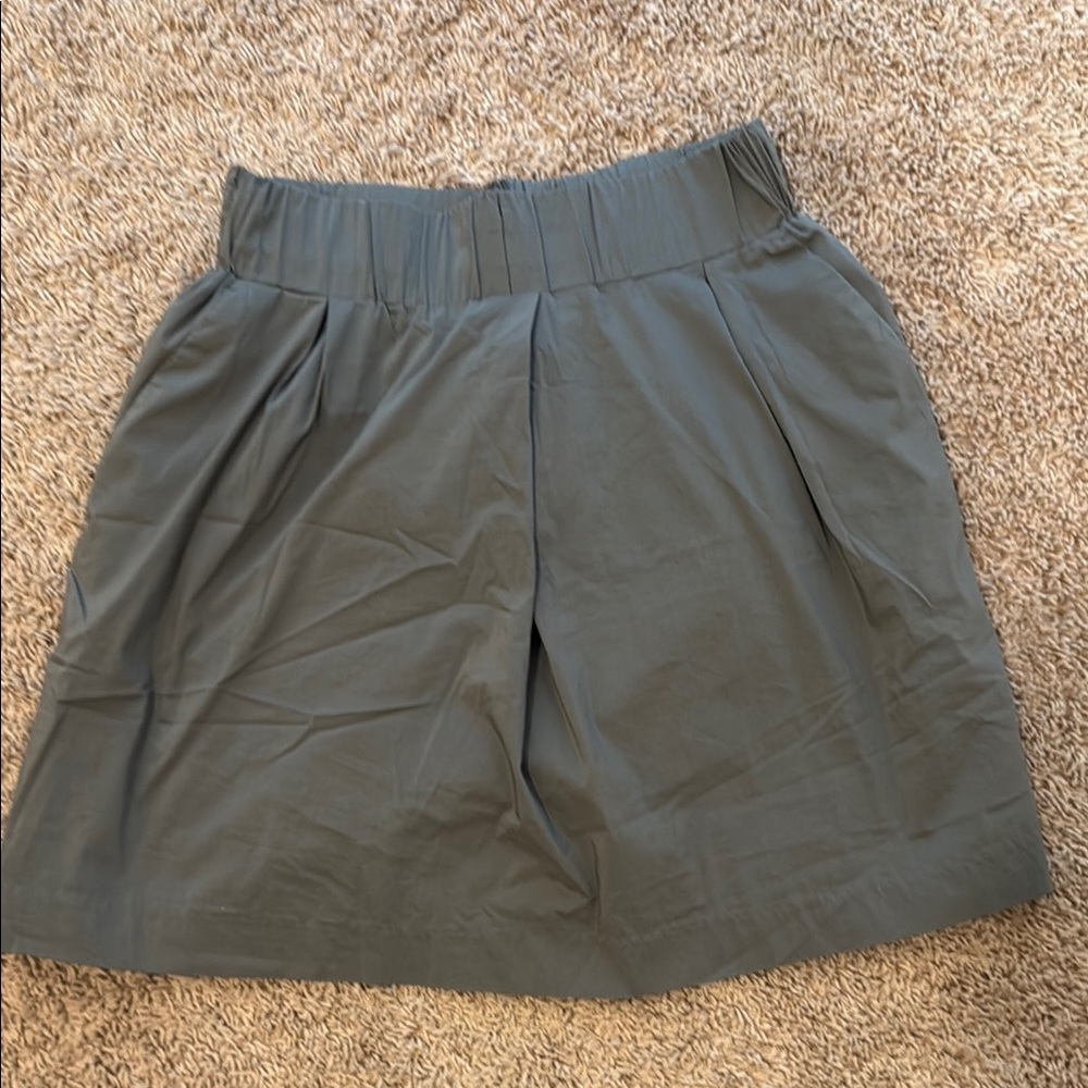 Banana Republic Charcoal Skirt
